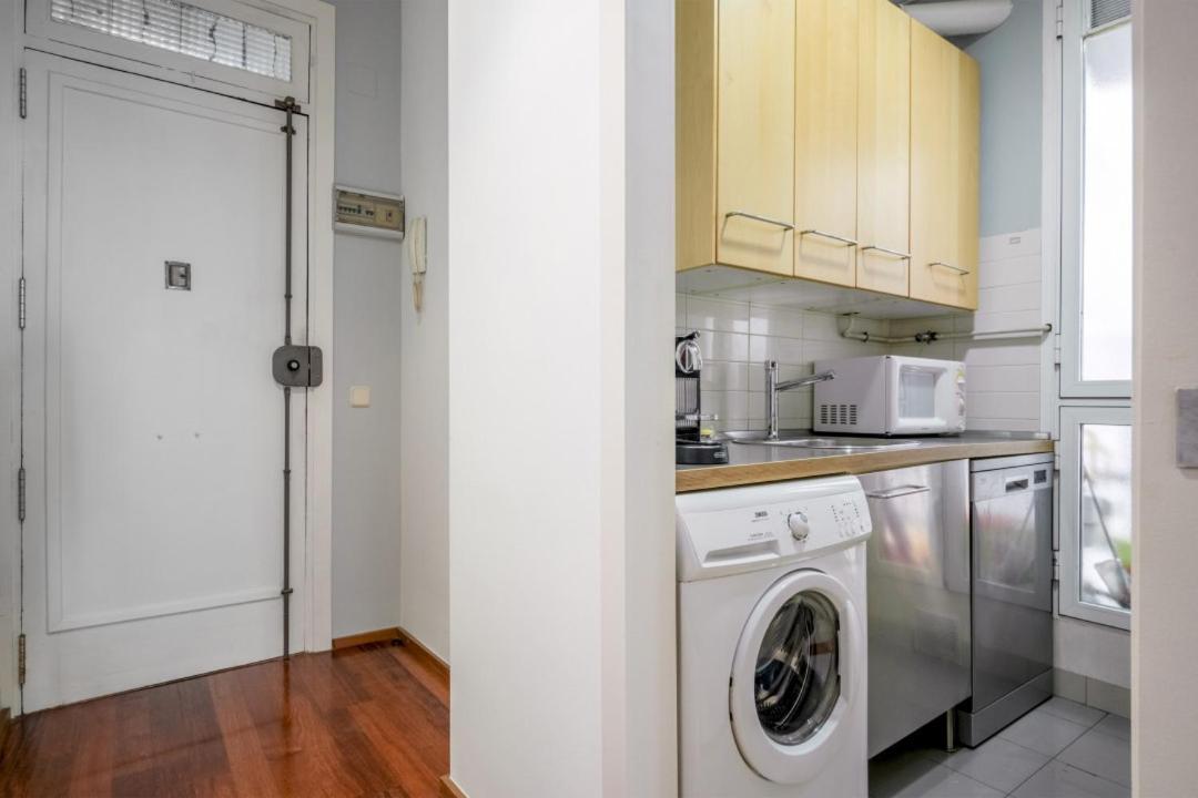 2 Bedrooms 1 Bathroom Furnished - Anton Martin - Vintage - Mintystay Madrid