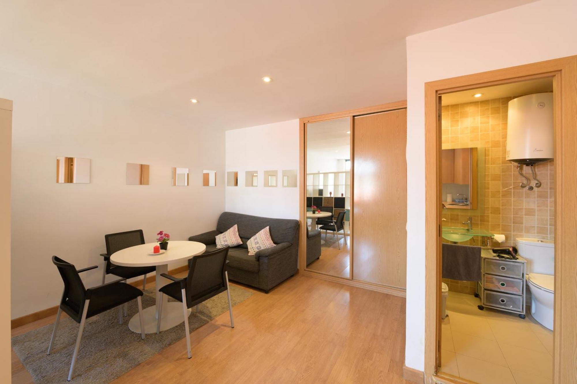 Apartamento4estaciones Lejlighed