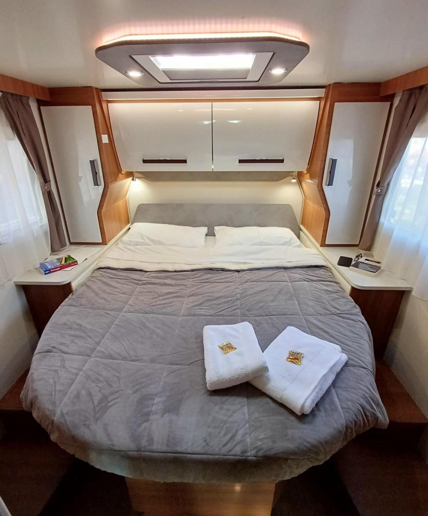 Autocaravana De Lujo Elnagh Campsite