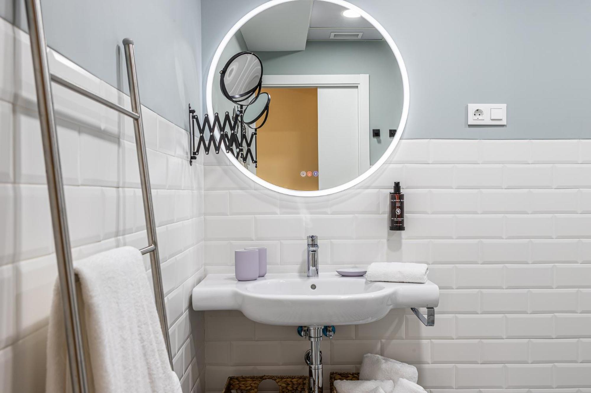 Apartment Waou Atocha Station Madrid