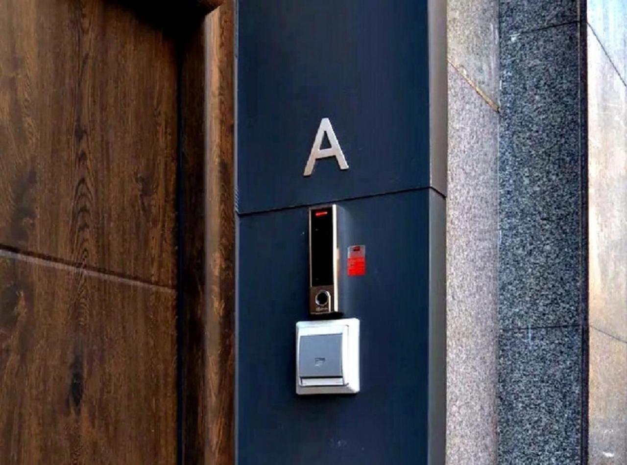 - Q2home Apartment *