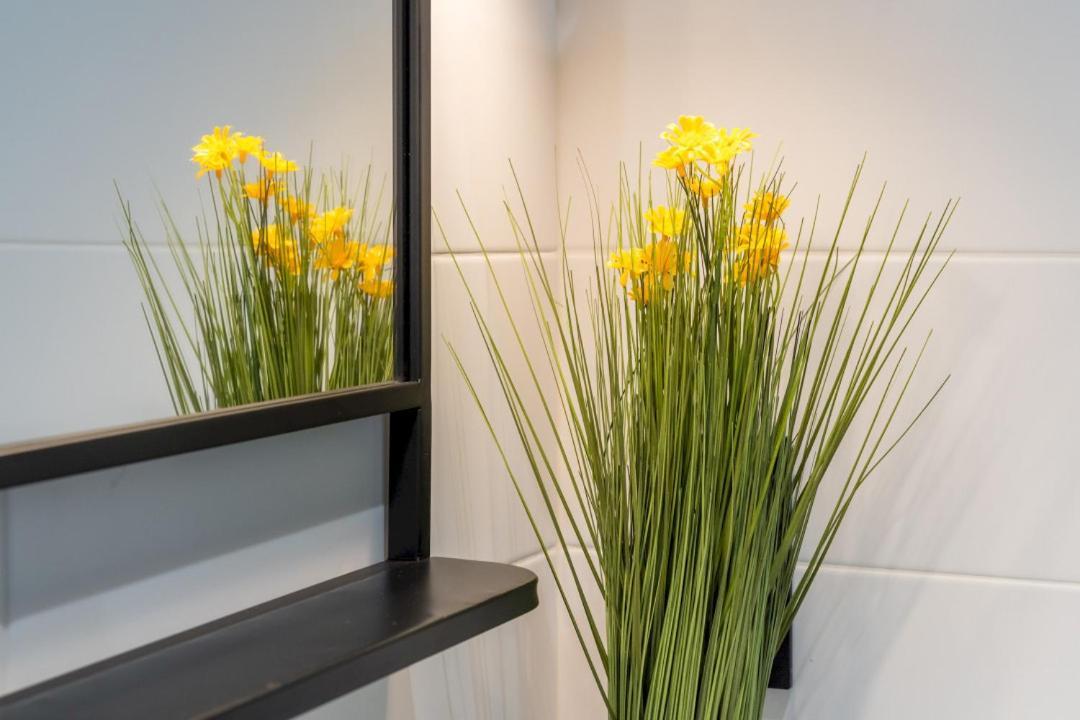 Apartamento Wide And Modern -1bd 1,5 Bth- Malasana Madri