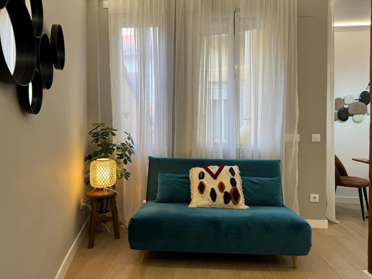 Plaza Mayor Cozy Private With Ac Apartamento *
