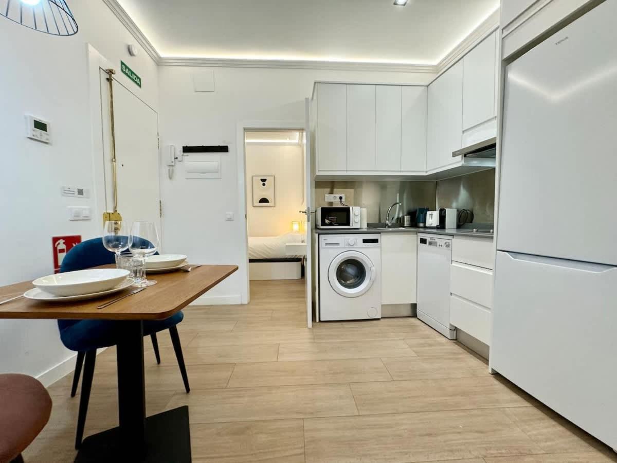 Plaza Mayor Cozy Private With Ac