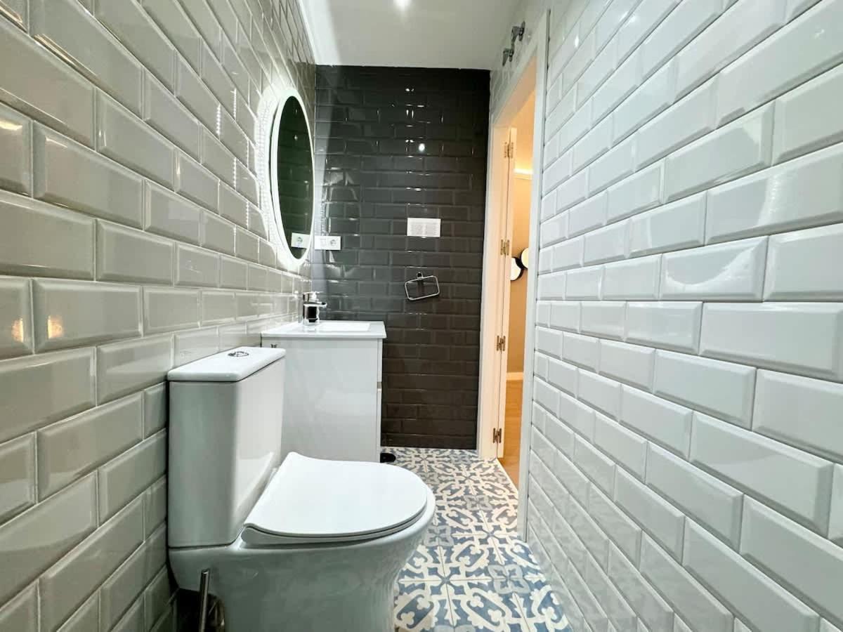 Plaza Mayor Cozy Private With Ac Apartamento *