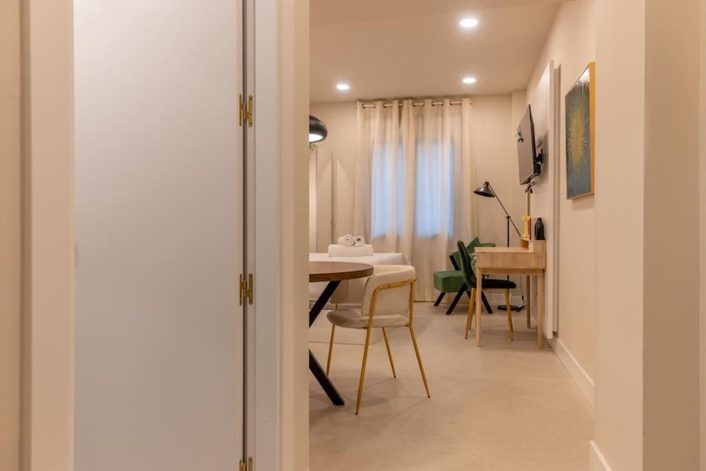 Apartamento For Liria Un Espacio De Elegancia Y Confort En La Ciudad Temporal Del2913 Madrid