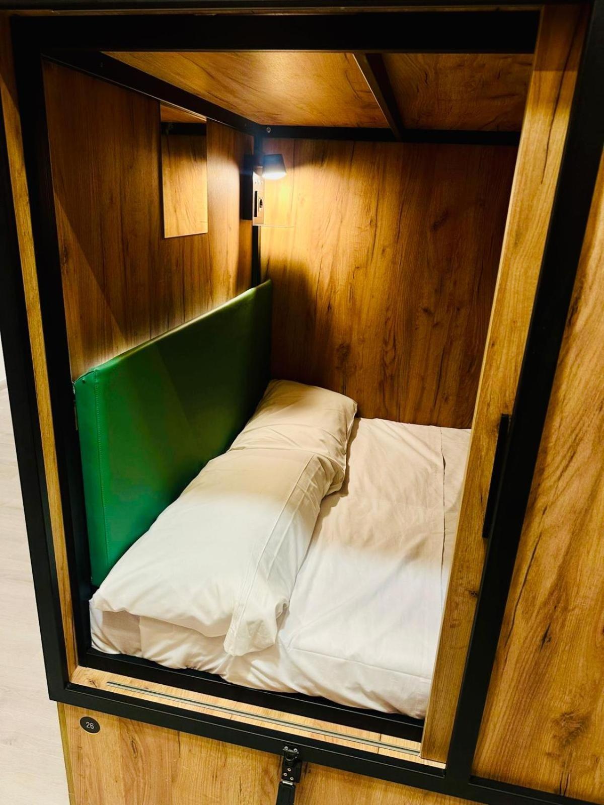 Capsule hotel Urban