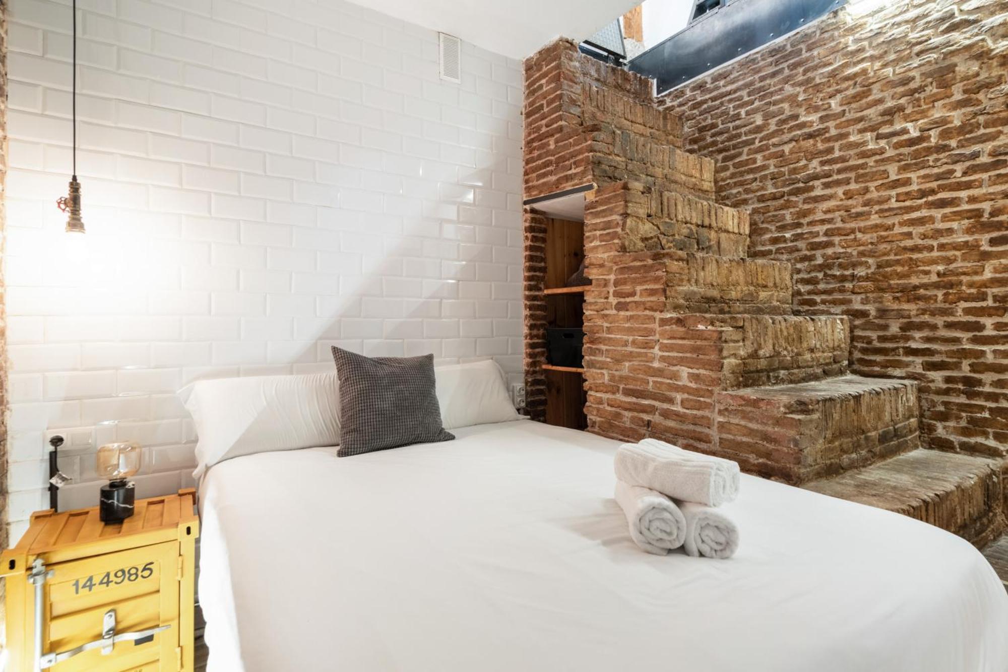 Iconic Loft Industrial En El Centro De Alquiler Temporal Apartment *