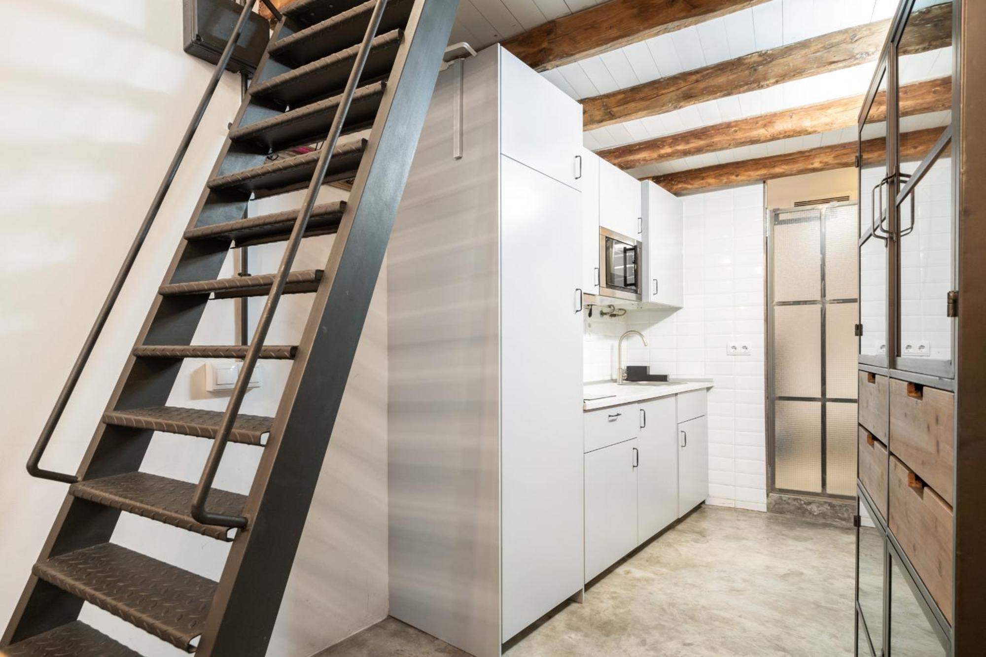 Iconic Loft Industrial En El Centro De Alquiler Temporal Apartment Madrid