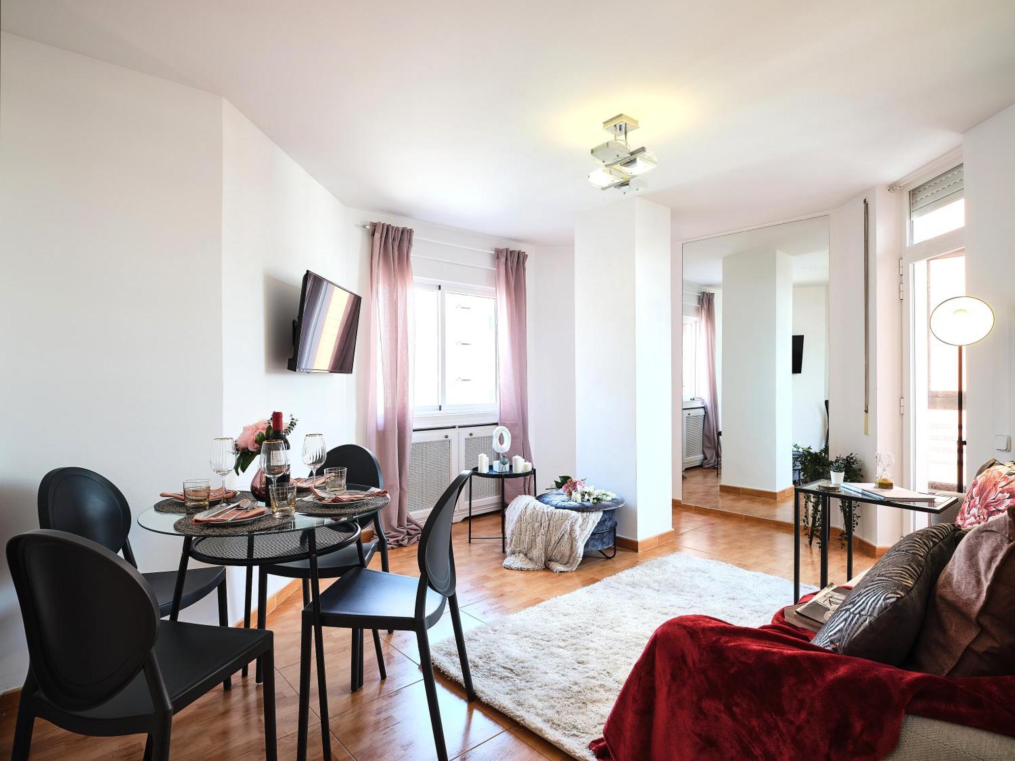 My - Elegante En Chamberi Madrid
