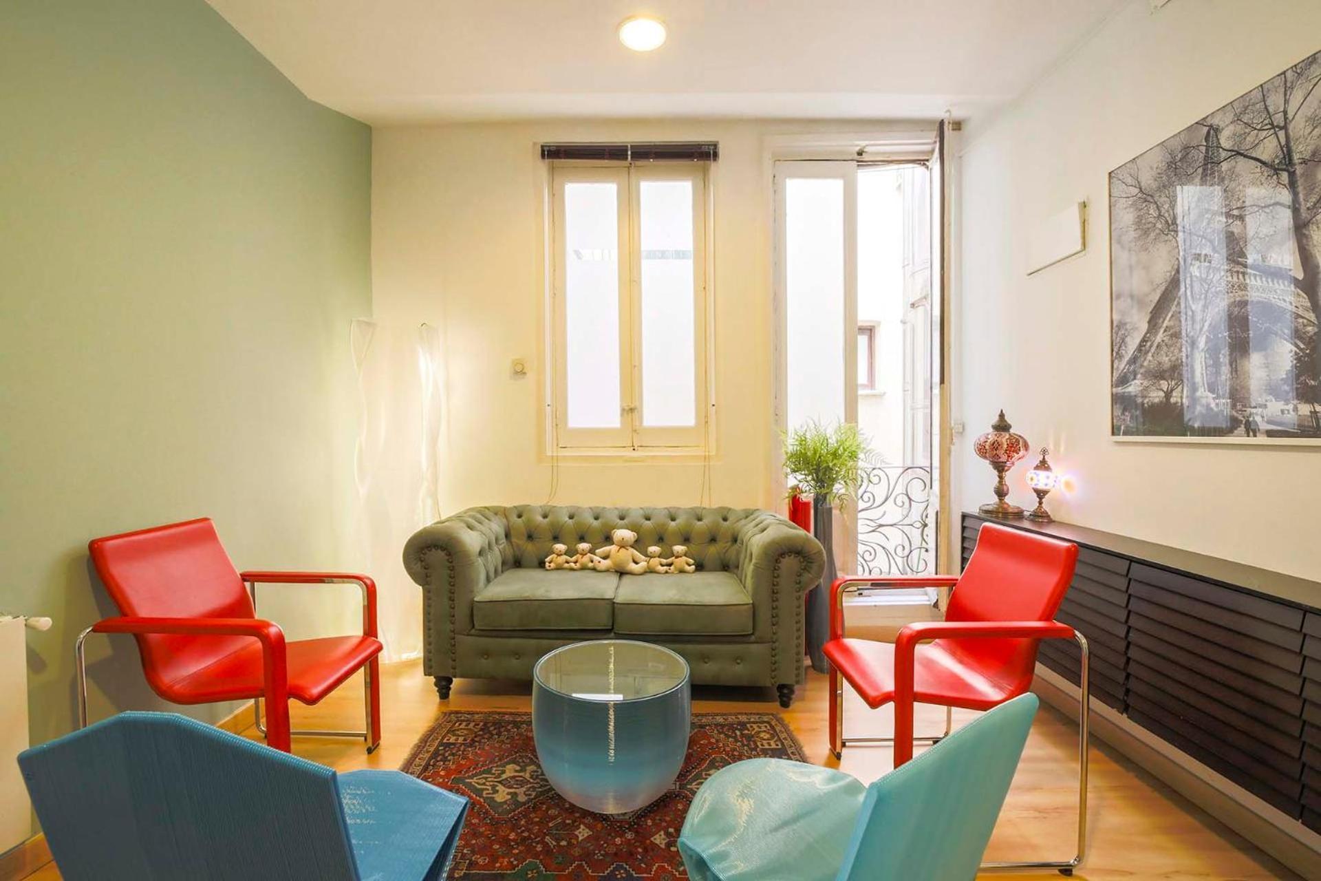 The Secret Palace Apartment *