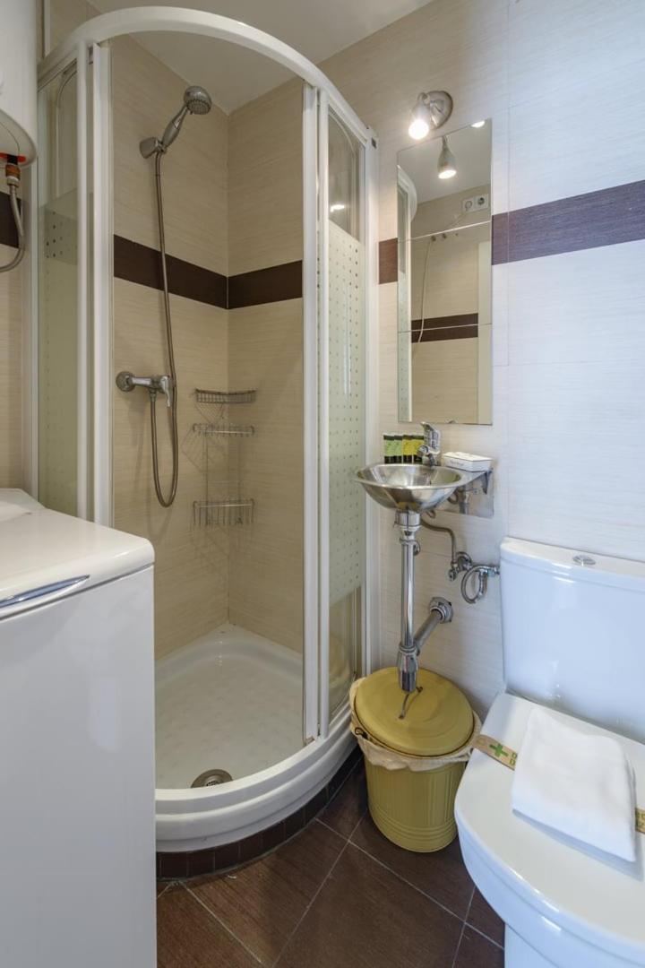 Apartment Guestready - A Homely In The Center