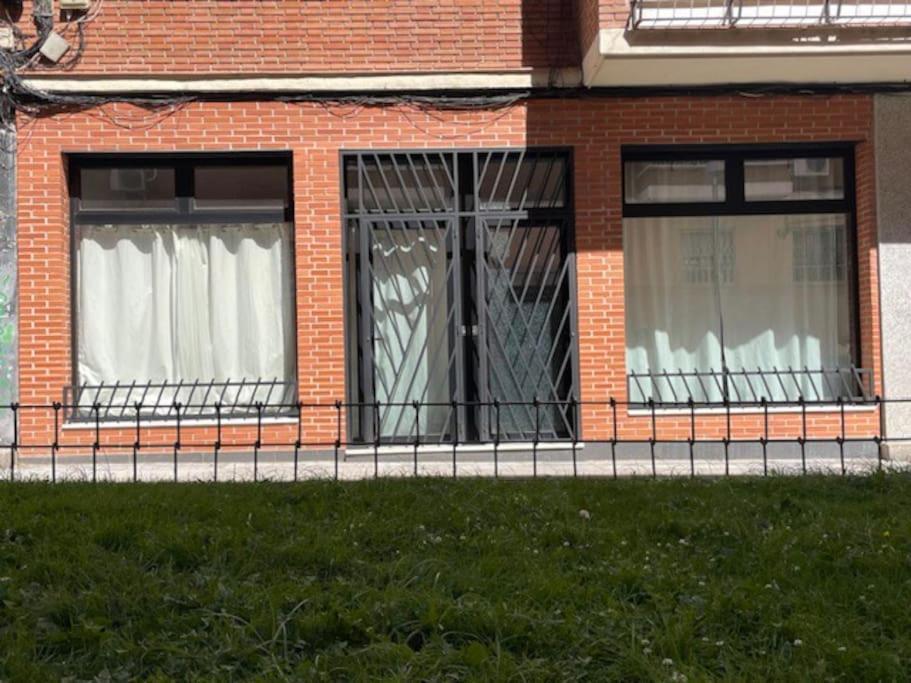 Lejlighed Nuevo Y Confortable En Vista Alegre Madrid