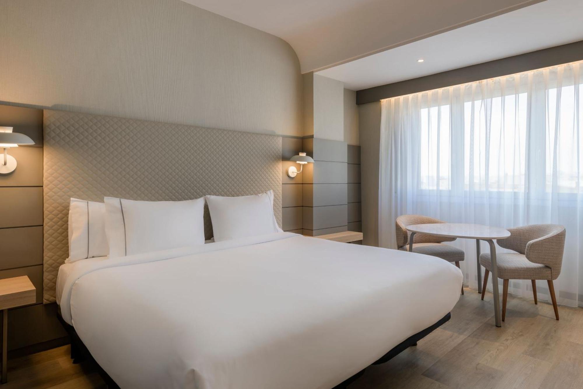 Ac Carlton By Marriott Madri
