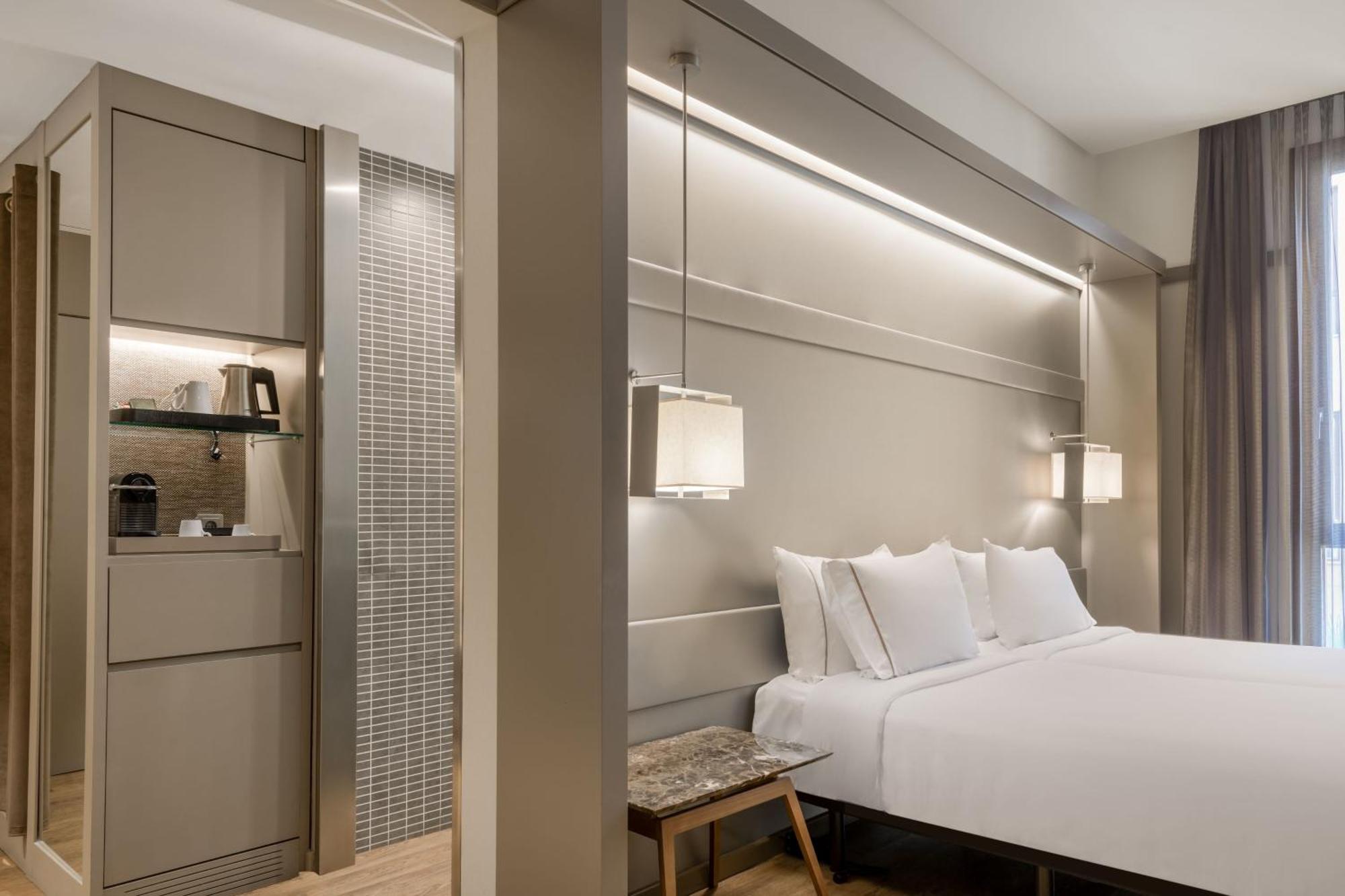 Hotel Ac Recoletos By Marriott 4*