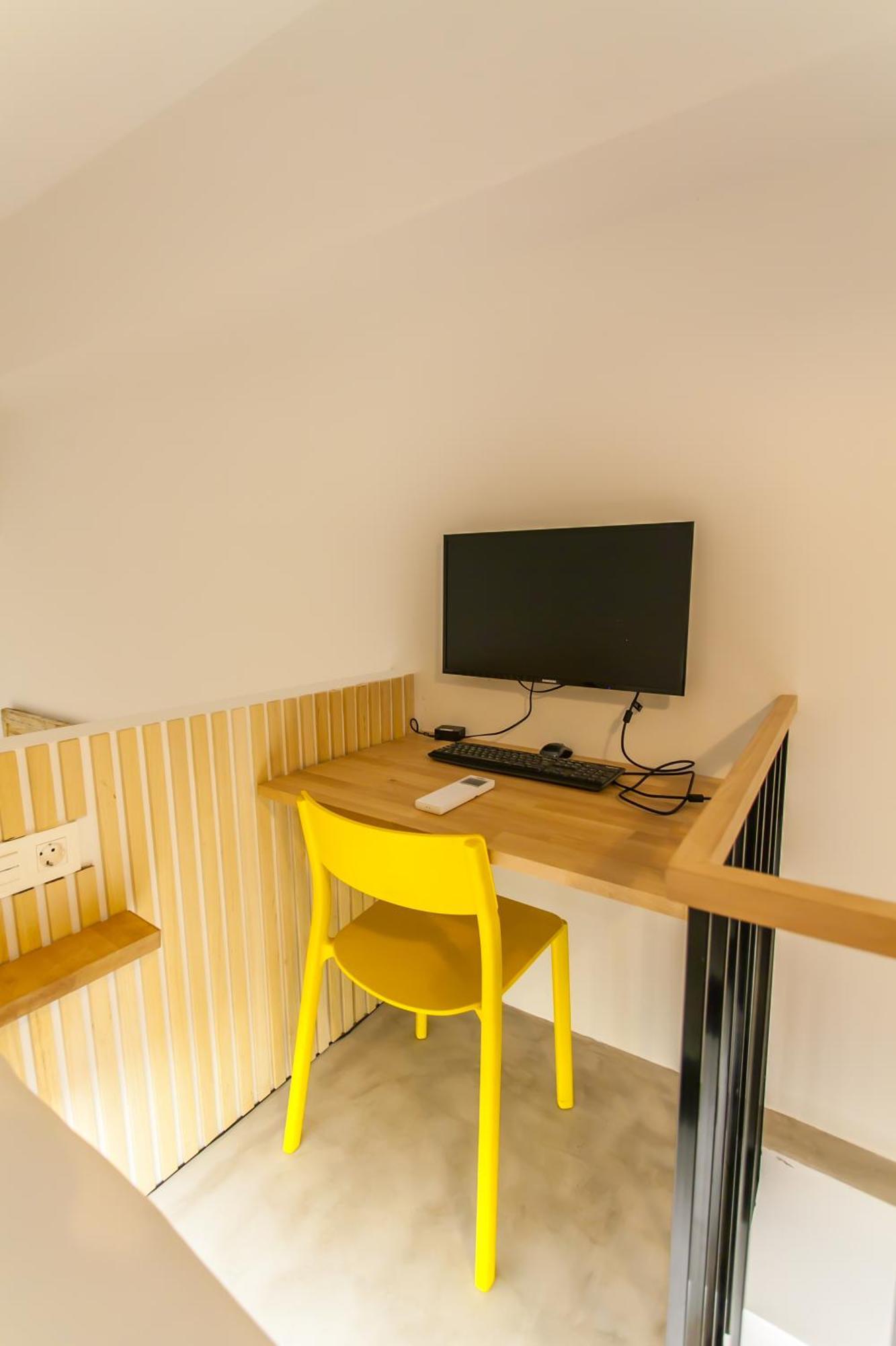 Guernica Luxury Duplex - Location, Light, And Art Apartamento Madri