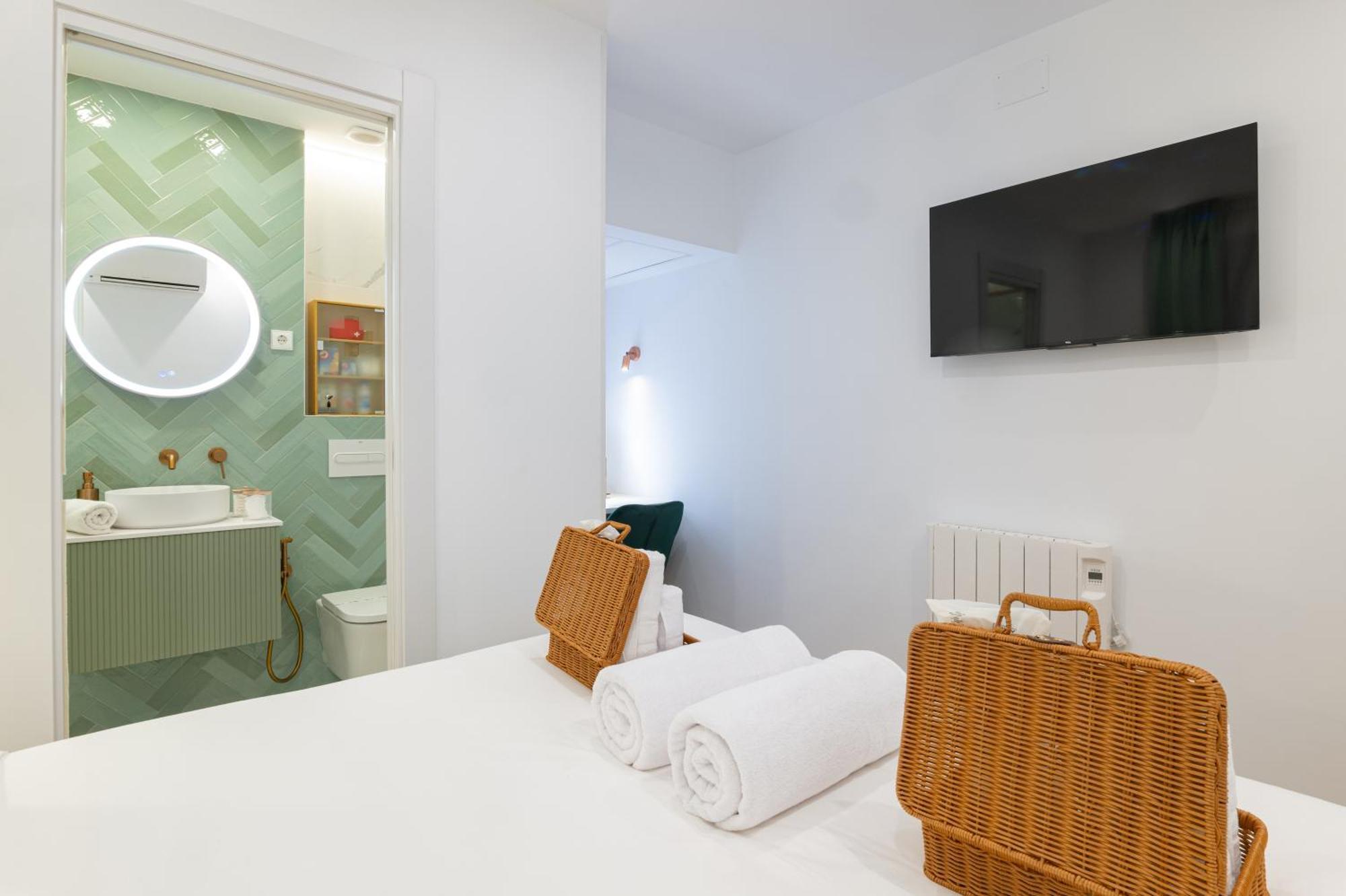Rest In The Heart Of Apartment Madrid