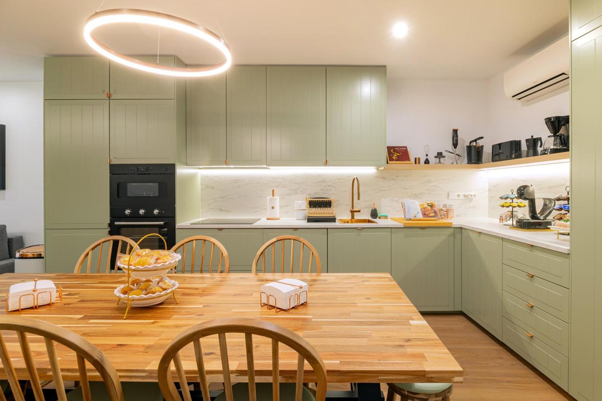 Apartment Rest In The Heart Of