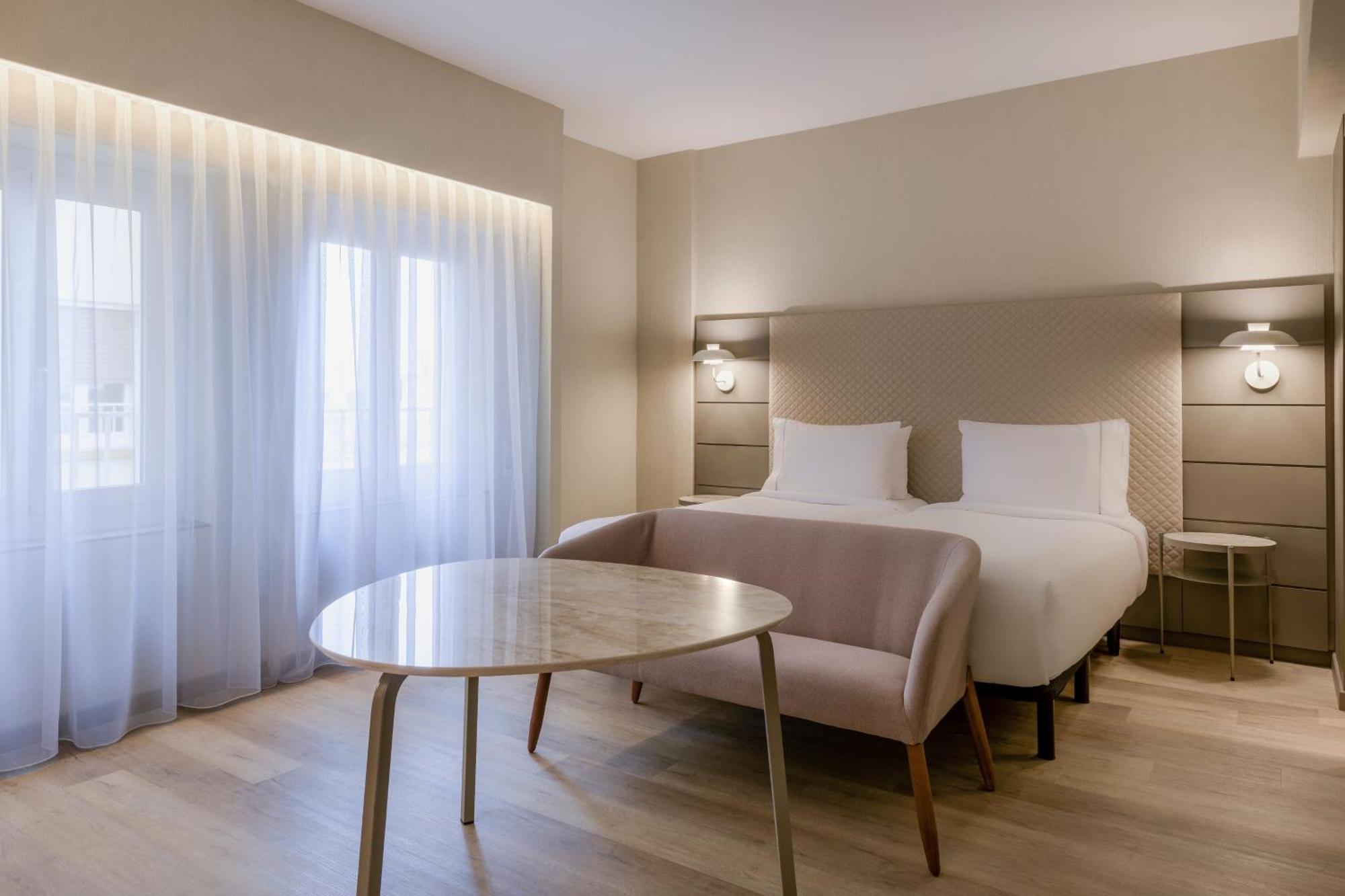 Ac Carlton By Marriott Hotel 4*