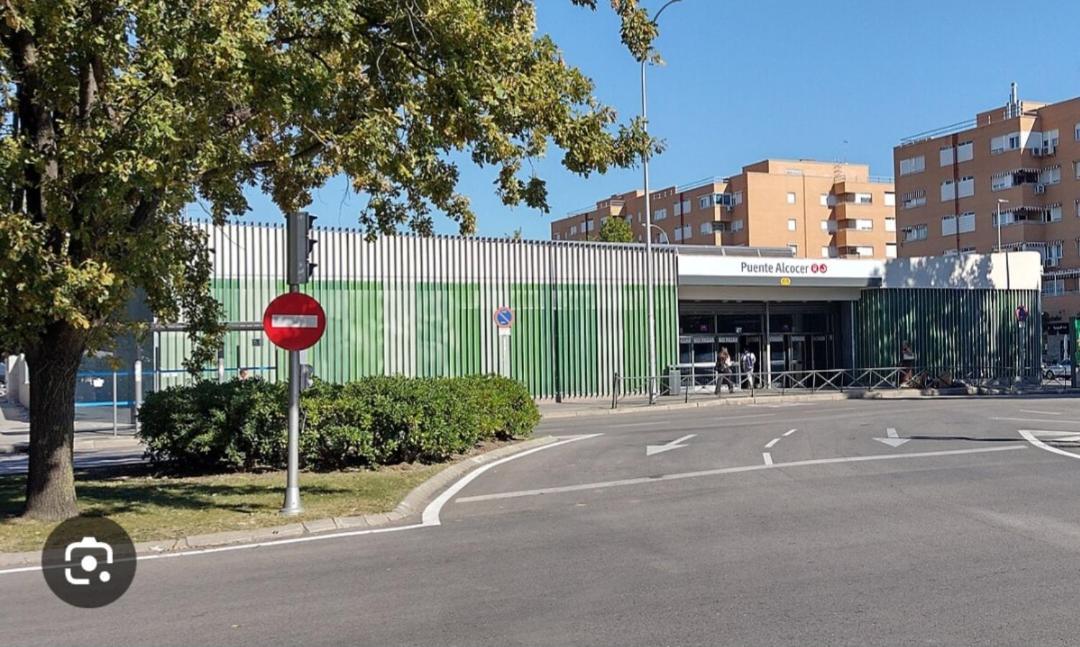 Botel Privada En Piso A 10 Minutos De Atocha Madrid