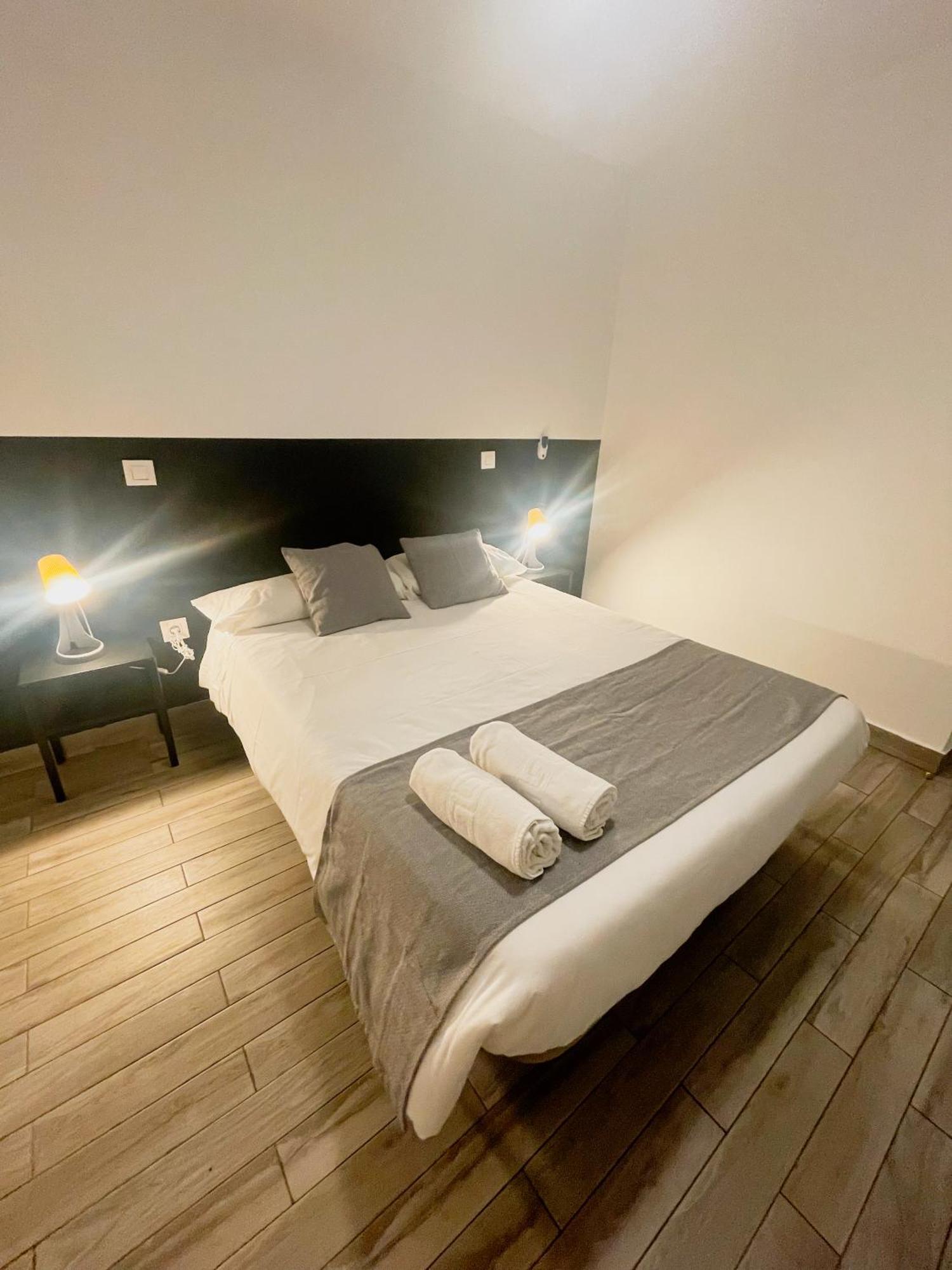 Arce Quarto em Acomodações Particulares *