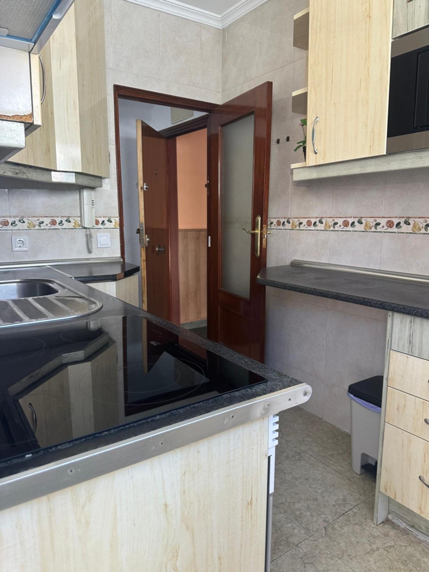 Apartment Piso Familiar Madrid