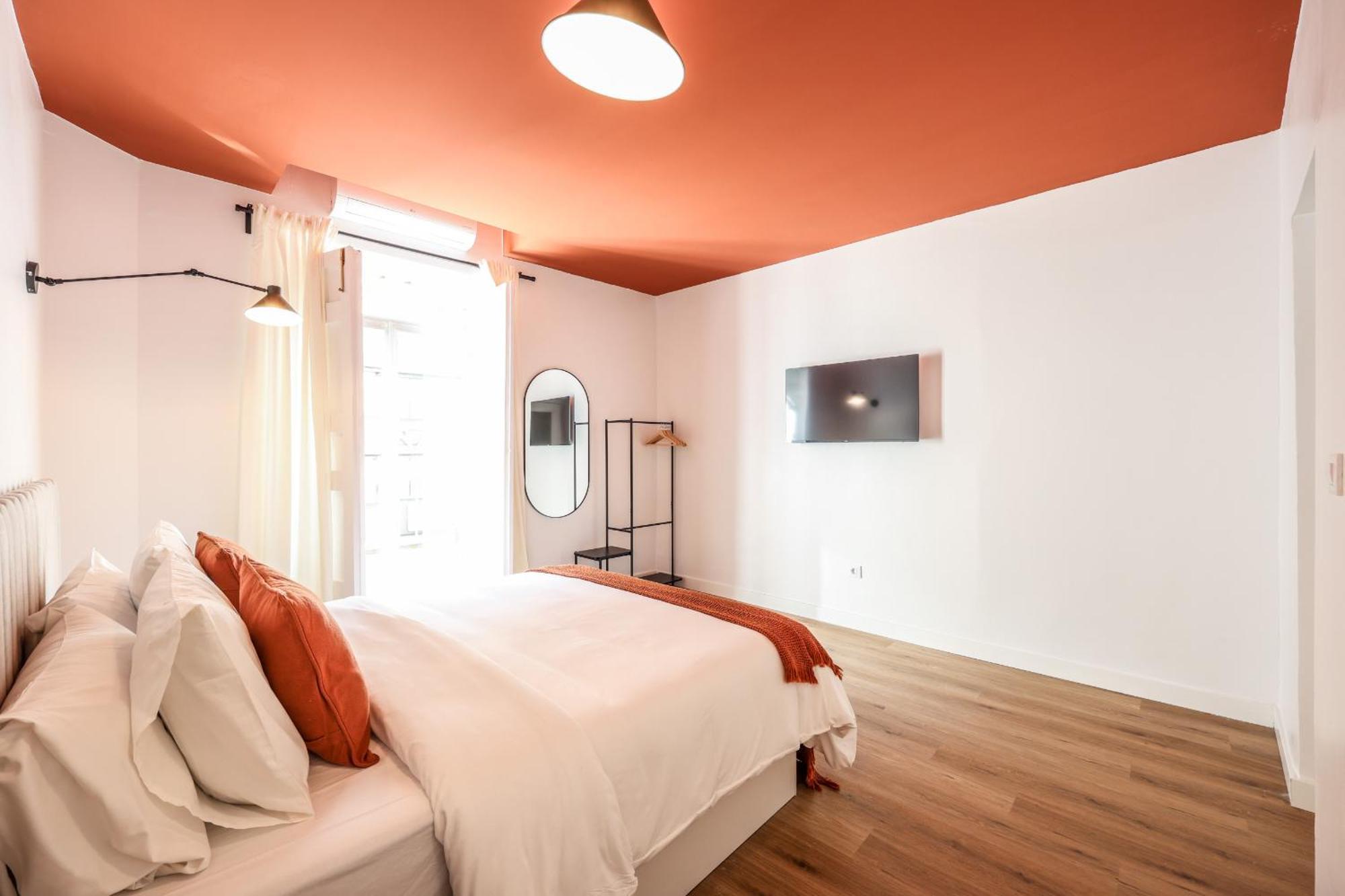 Apartamento De Diseno Gran Via -no Ascensor- Madri