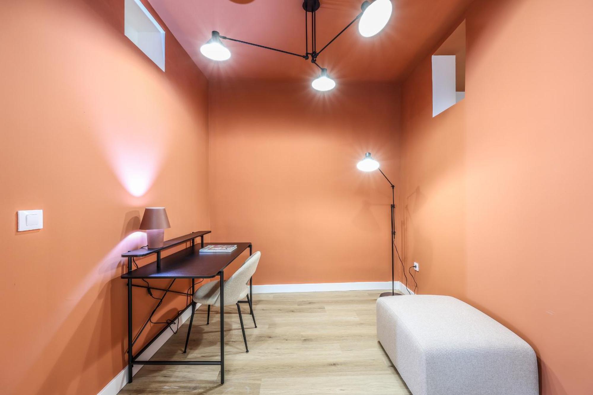 Apartamento De Diseno Gran Via -no Ascensor- Madri