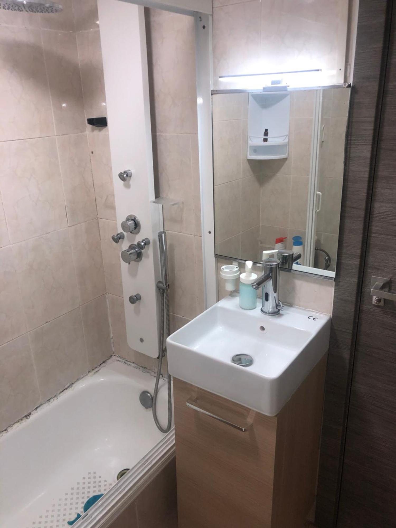 Apartment Privadas Calle Riojanos