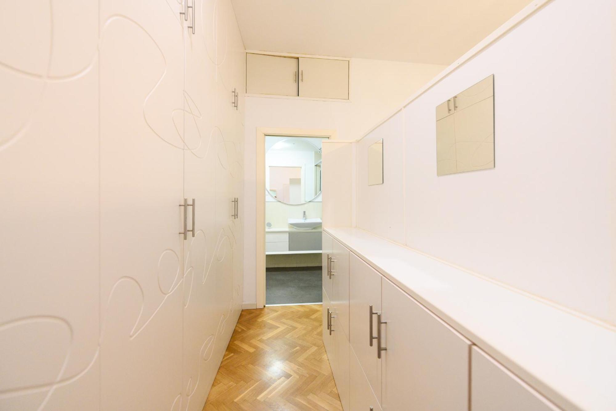 Apartment For Elegante Vivienda De 3 En El Centro De Temporal Psm9 *