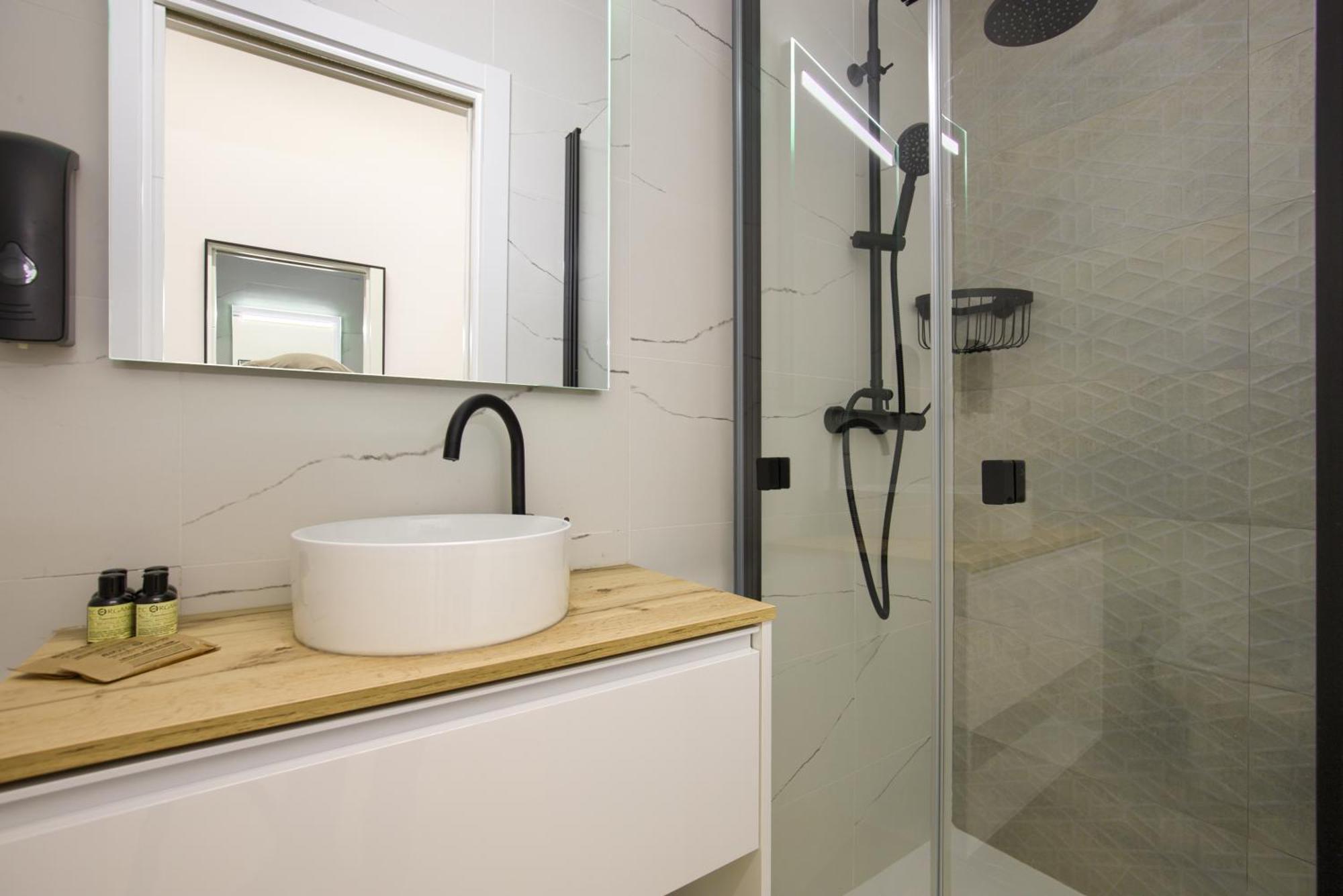 Apartment Dobo Homes Sf6 *