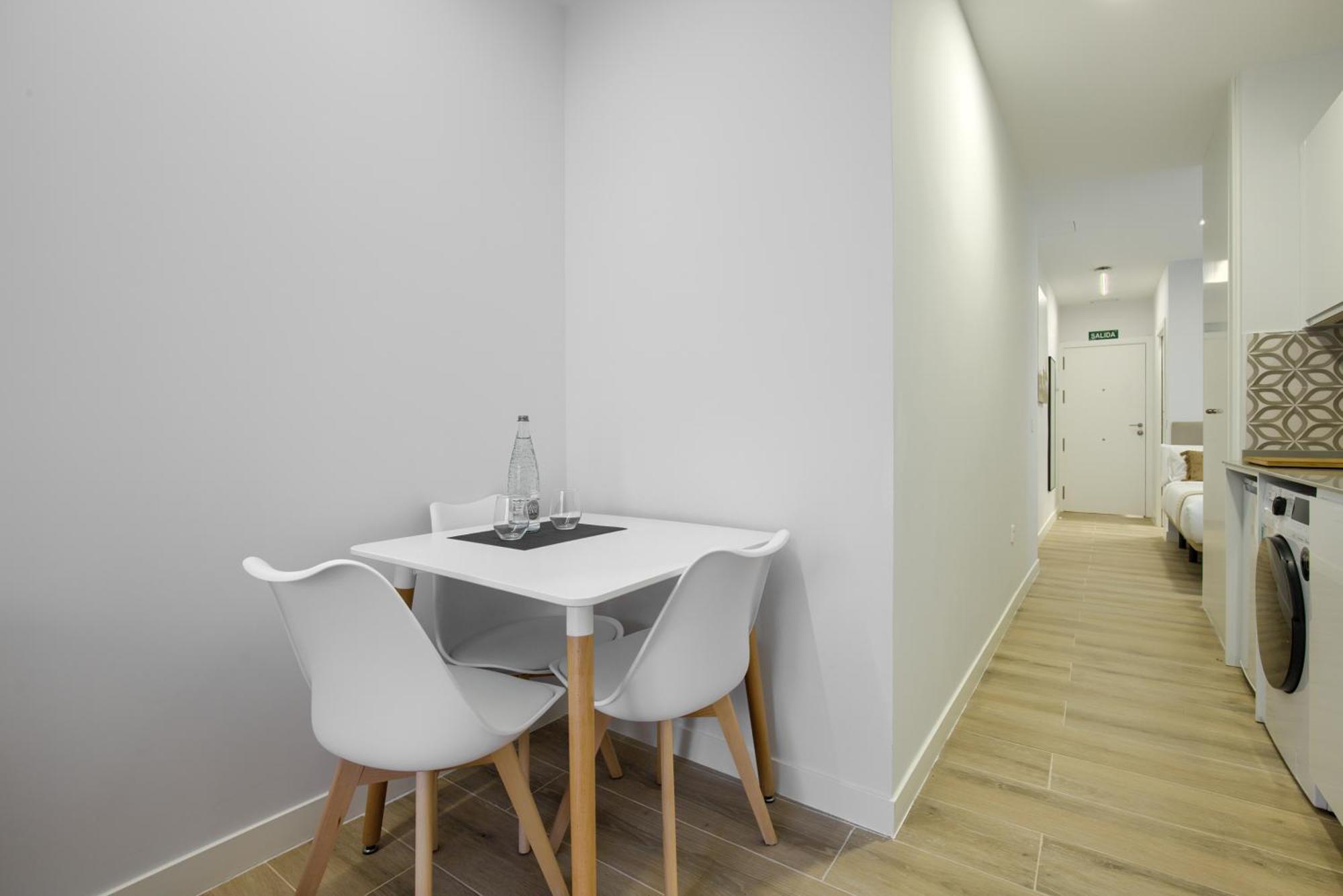 Dobo Homes Sf6 * Madrid