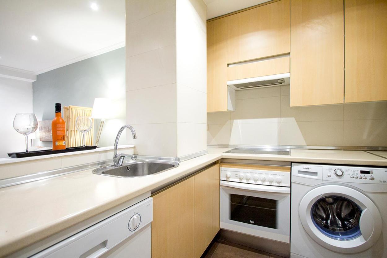 Apartment Adelfas *