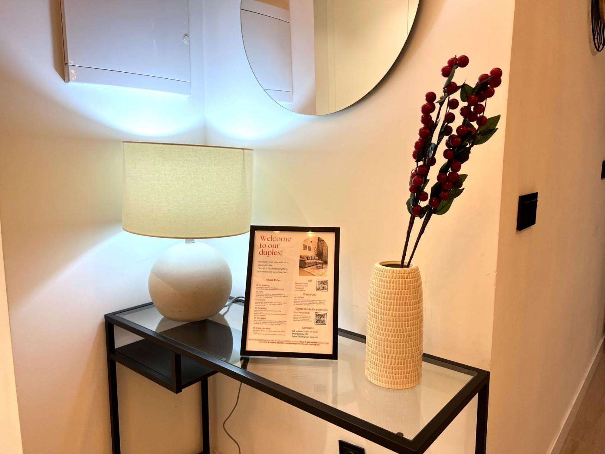 Apartamento Duplex Moderno Y Acogedor Junto A Atocha Madri