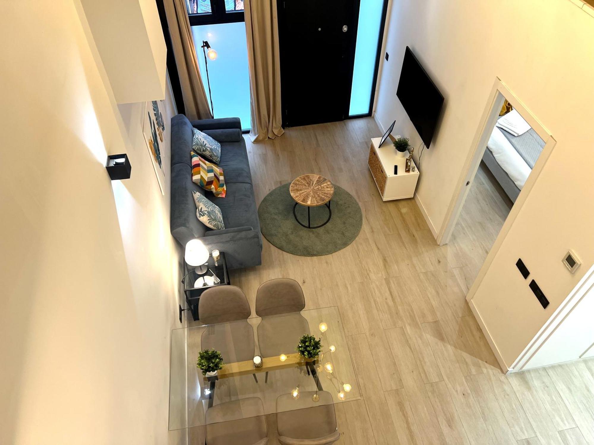 Duplex Moderno Y Acogedor Junto A Atocha * Madri