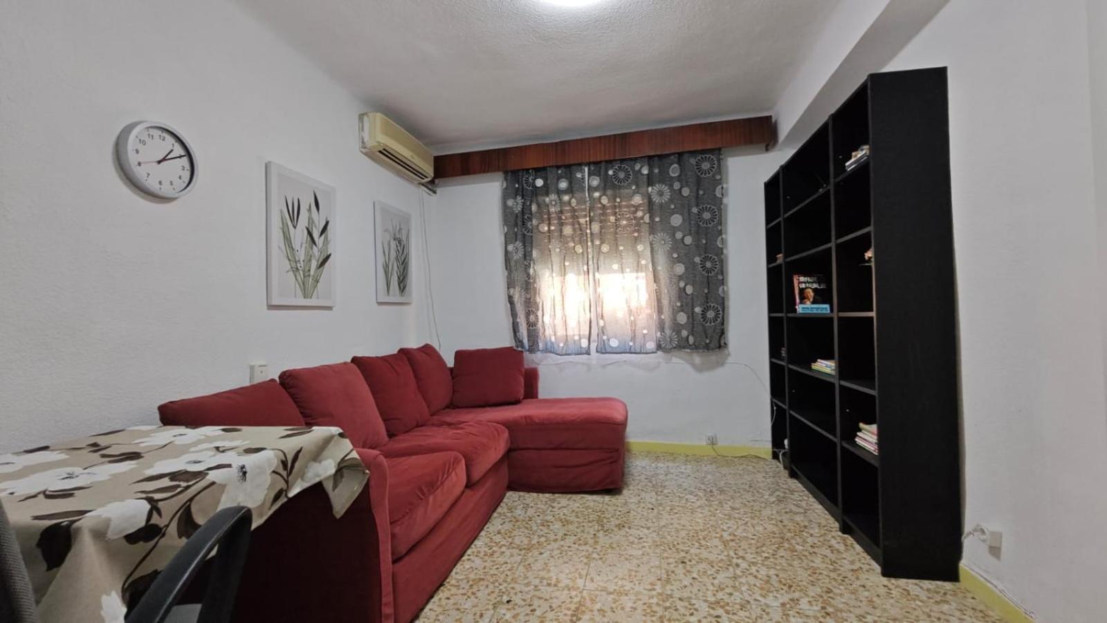 Yuelai Apartment