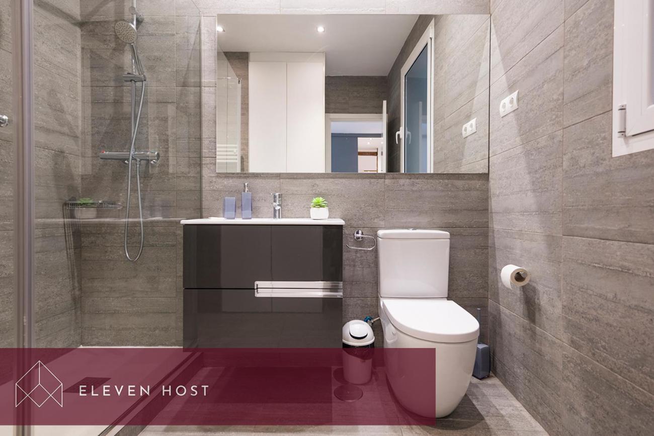 Exclusive Balcony Gran Via Iv Apartment Madrid
