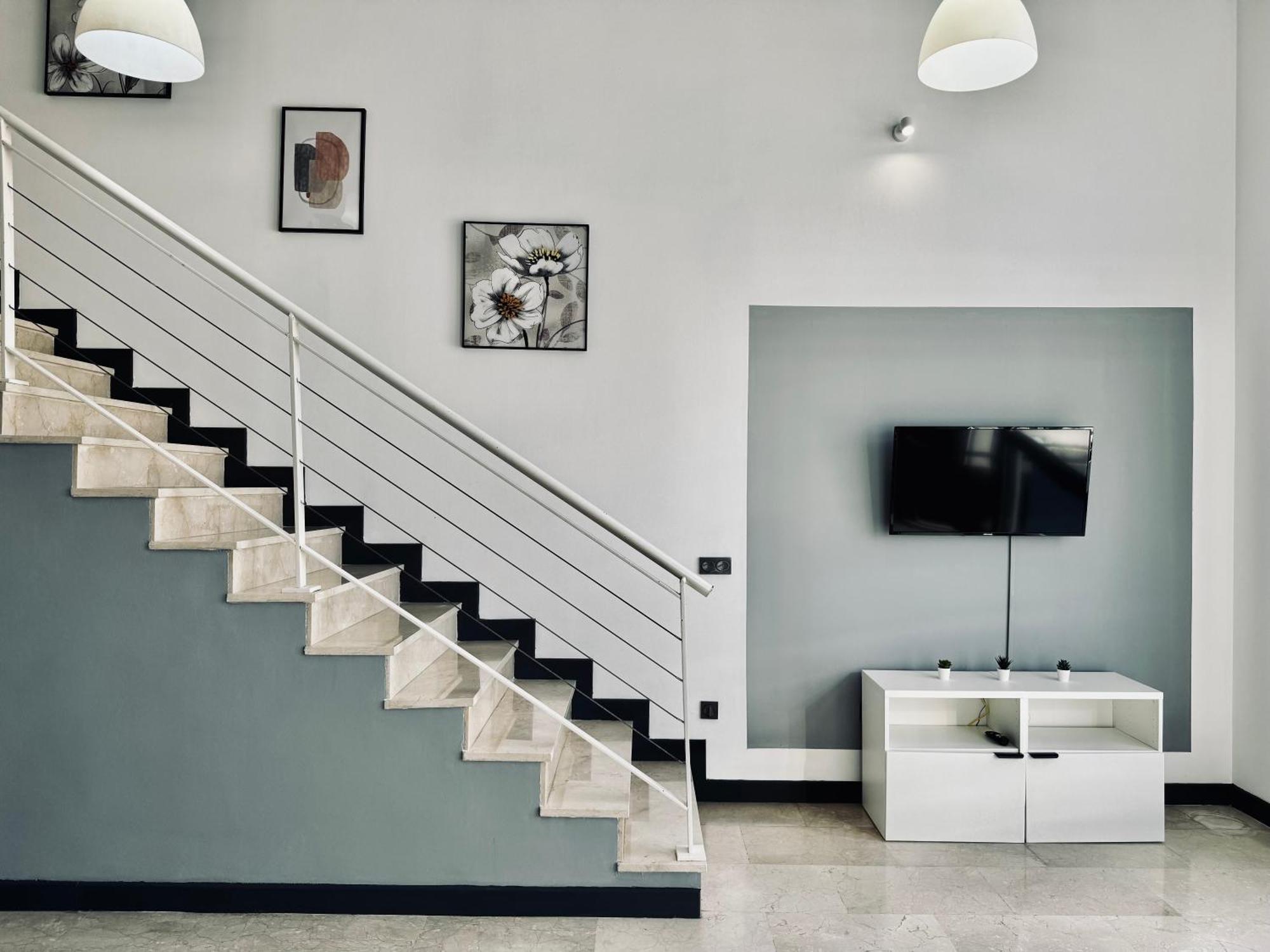 Apartment Moderno En Marquesado