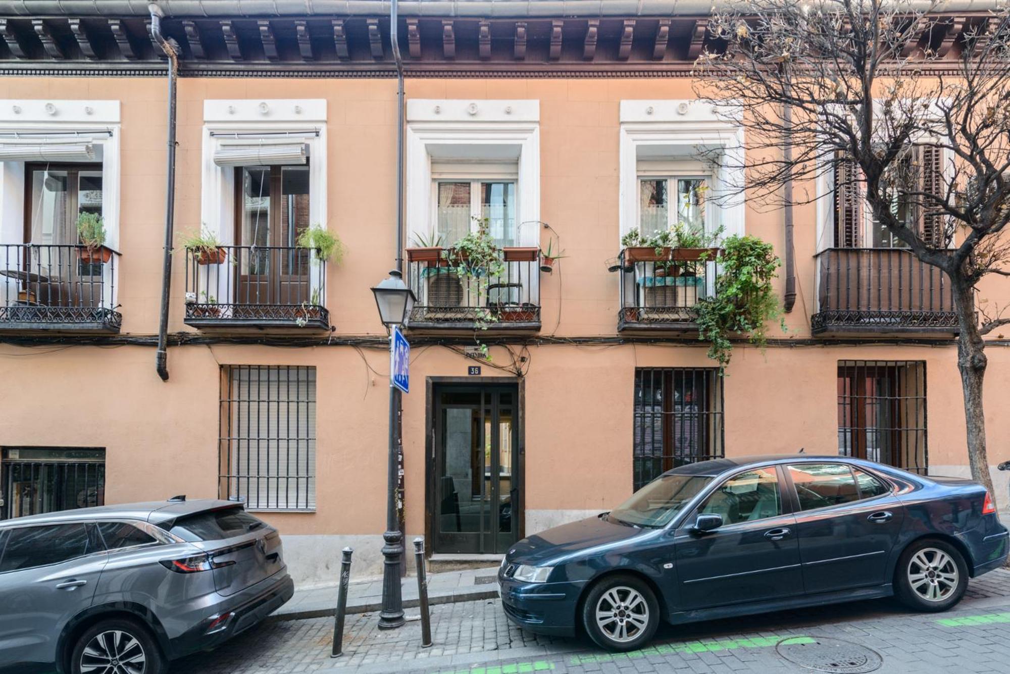 Moderno Y Centrico En El Vibrante Lavapies Apartment Madrid