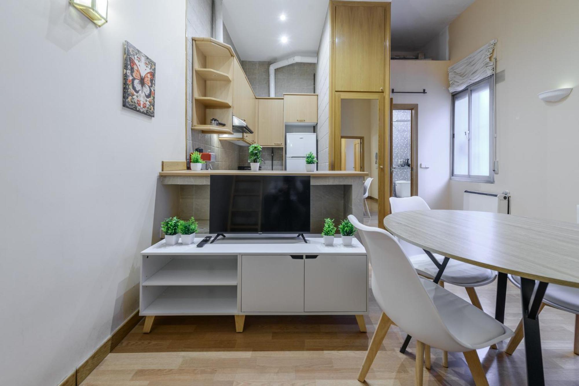 Moderno Y Acogedor Zona El Viso, Apartment *
