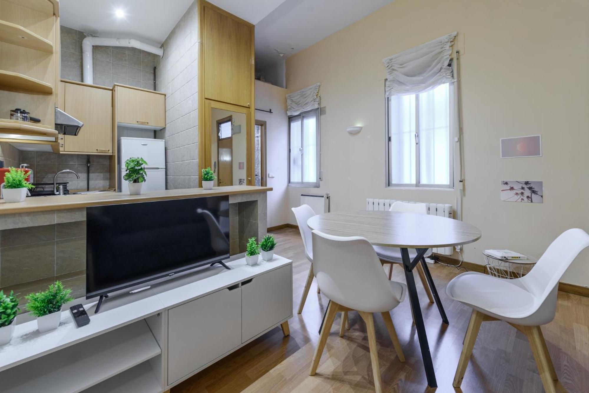 Moderno Y Acogedor Zona El Viso, Apartment