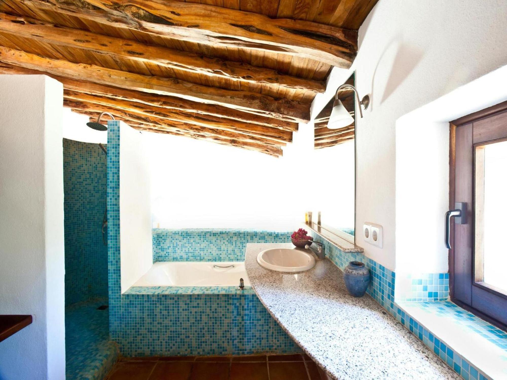 Pousada With Modern Amenities Madri