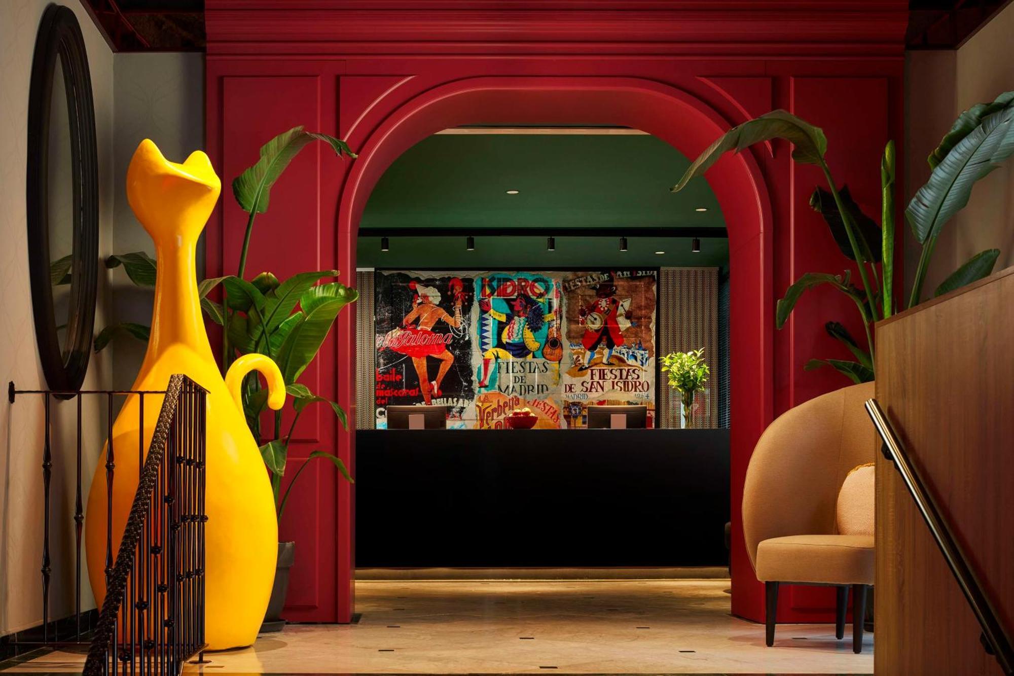 Avani Alonso Martinez Hotel