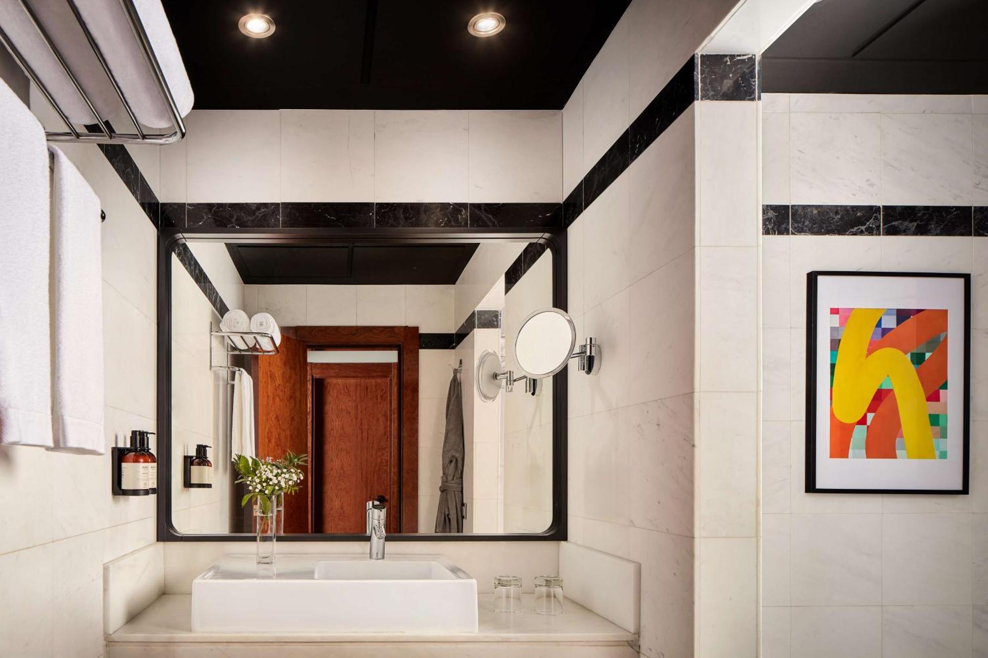 Avani Alonso Martinez Hotel 4*