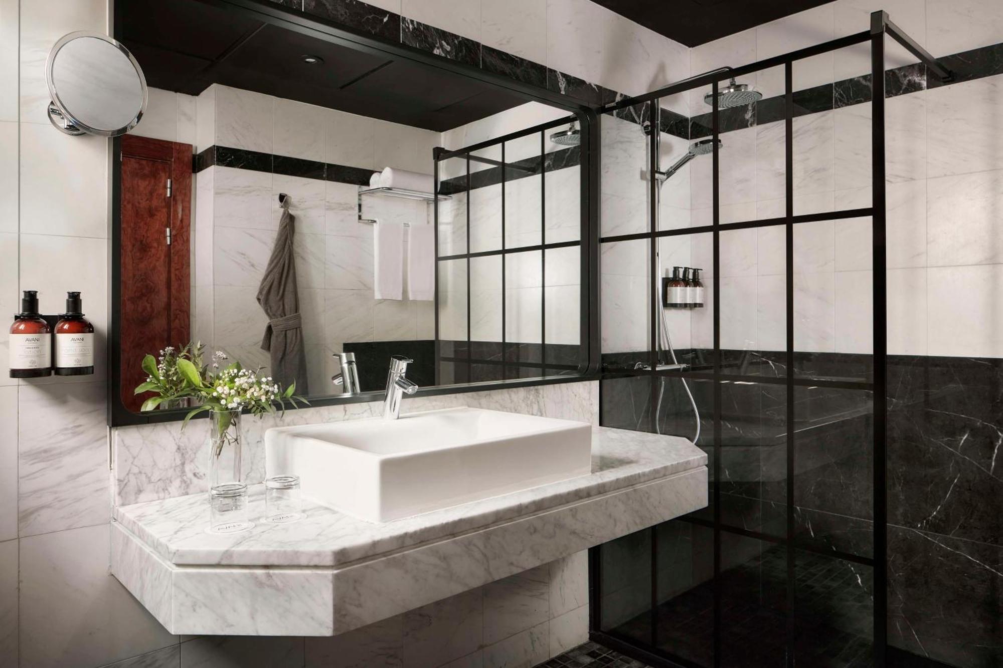 Avani Alonso Martinez Hotel