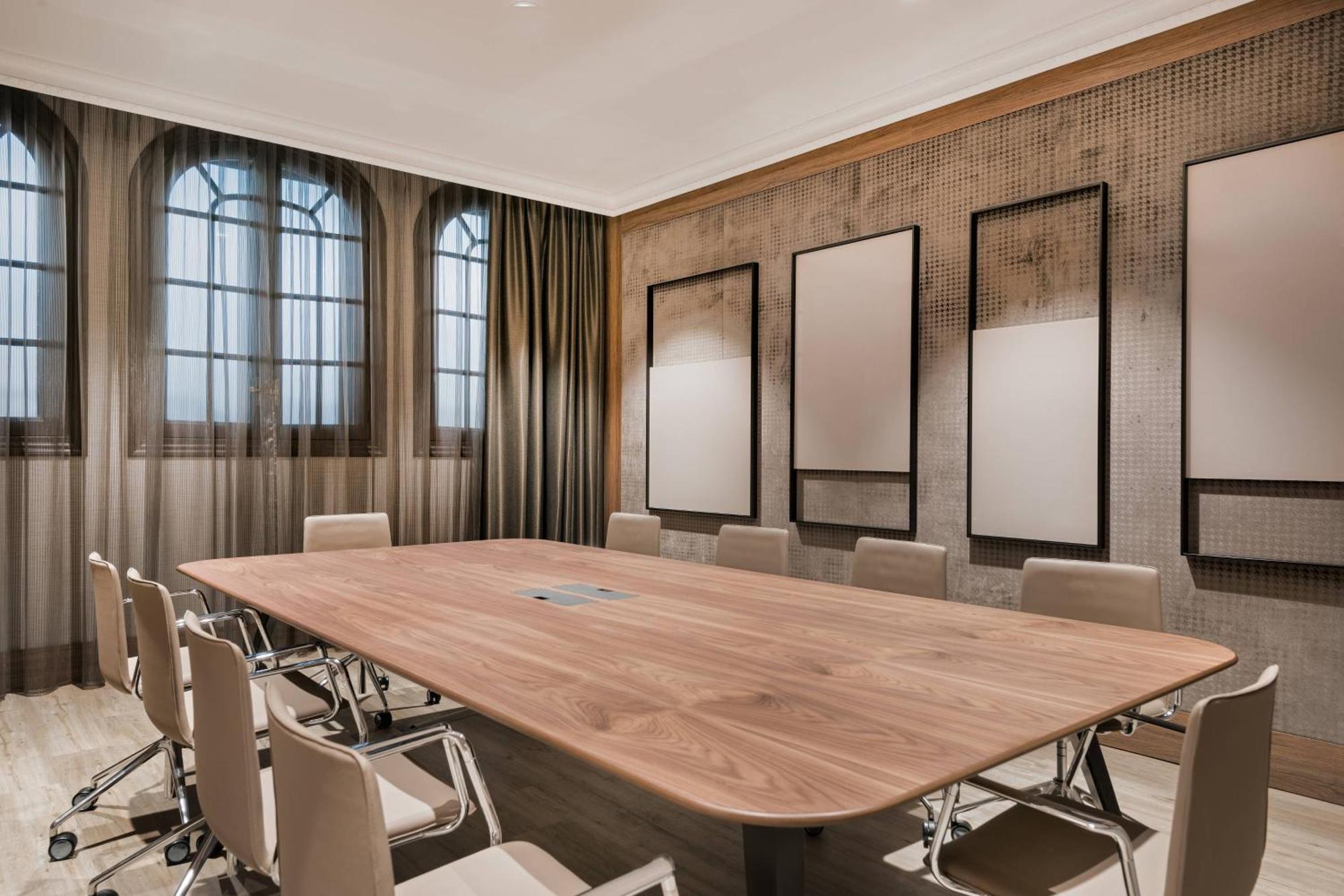 Hotel Circulo Gran Via, Autograph Collection (adults Only) 4*