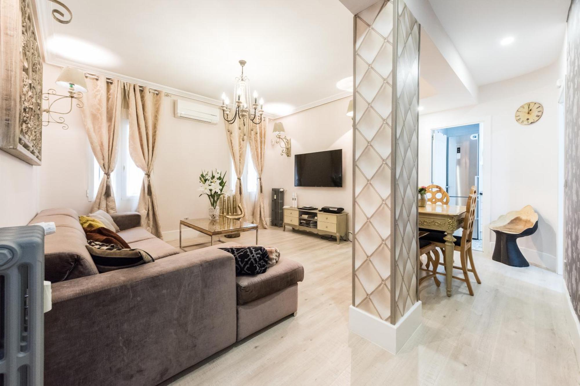 Deluxe Apartamento *