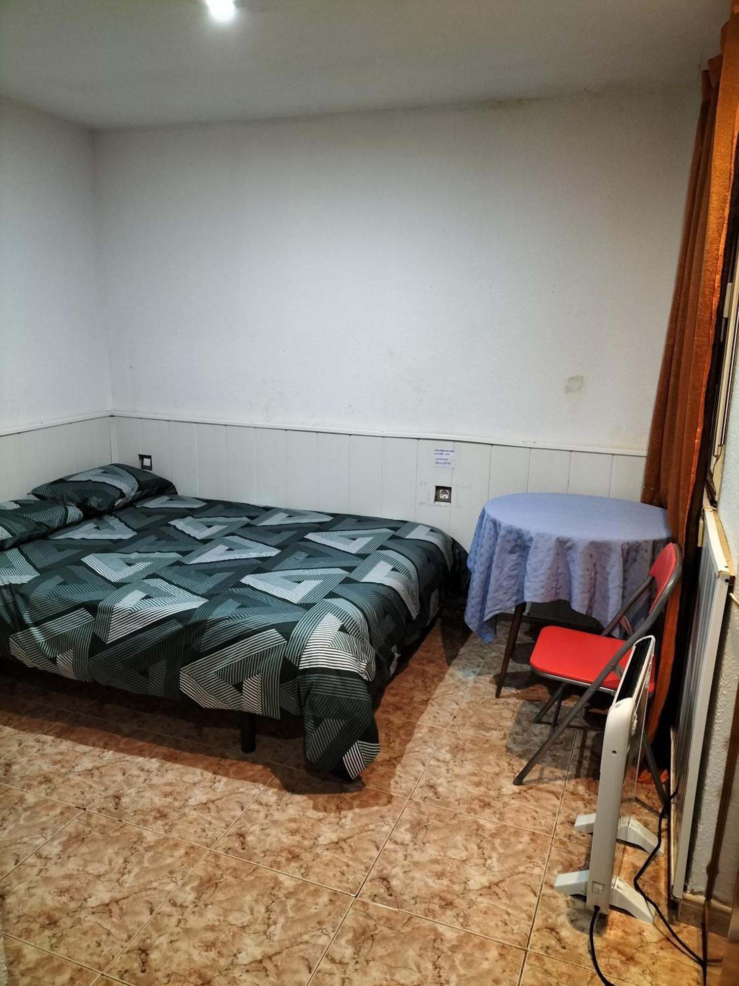 Habitación en casa particular Tranquila Y Familiar Madrid