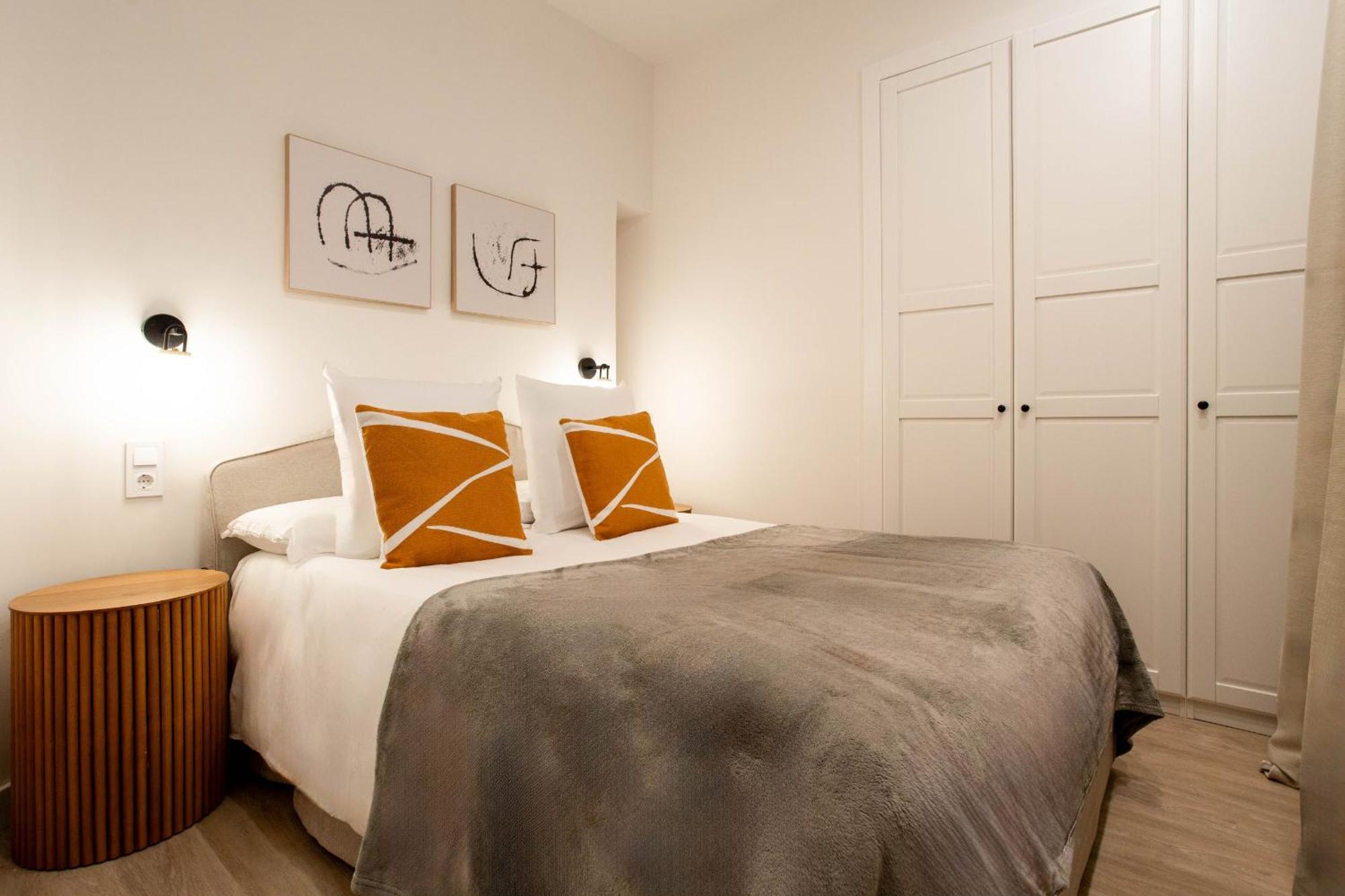 Apartment Puerta De America En