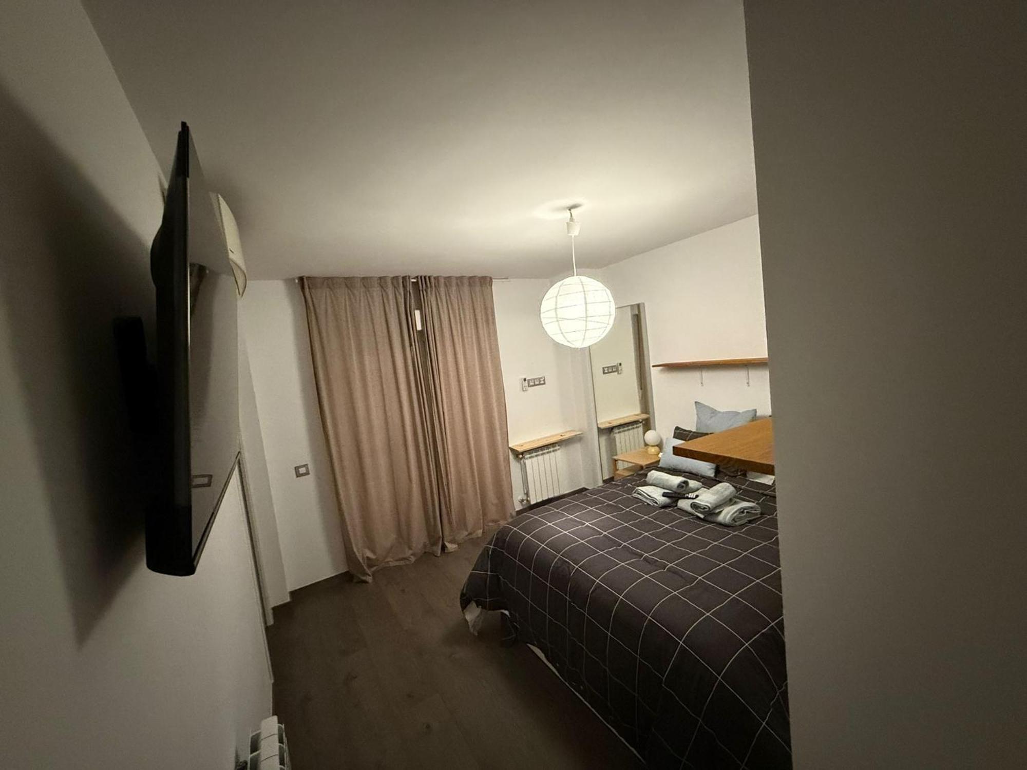 Hotel To Chinatown